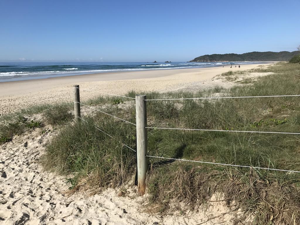 Tallow Beach Motel (Adults Only) Byron Bay Exterior photo